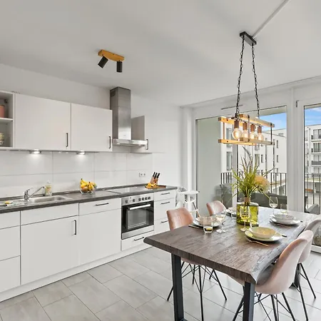 Appartement Seeauszeit In Direkter Seenaehe Friedrichshafen